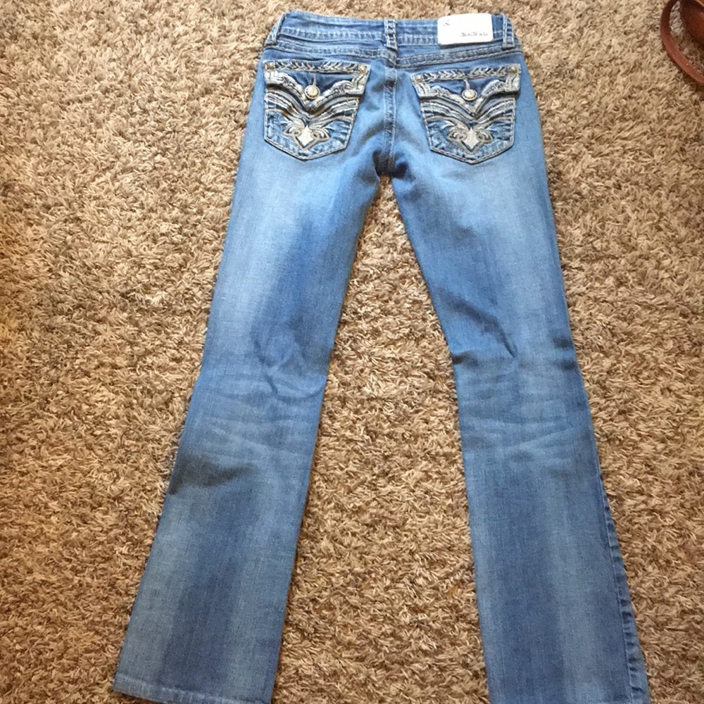 Jeans - Picture 2 of 3